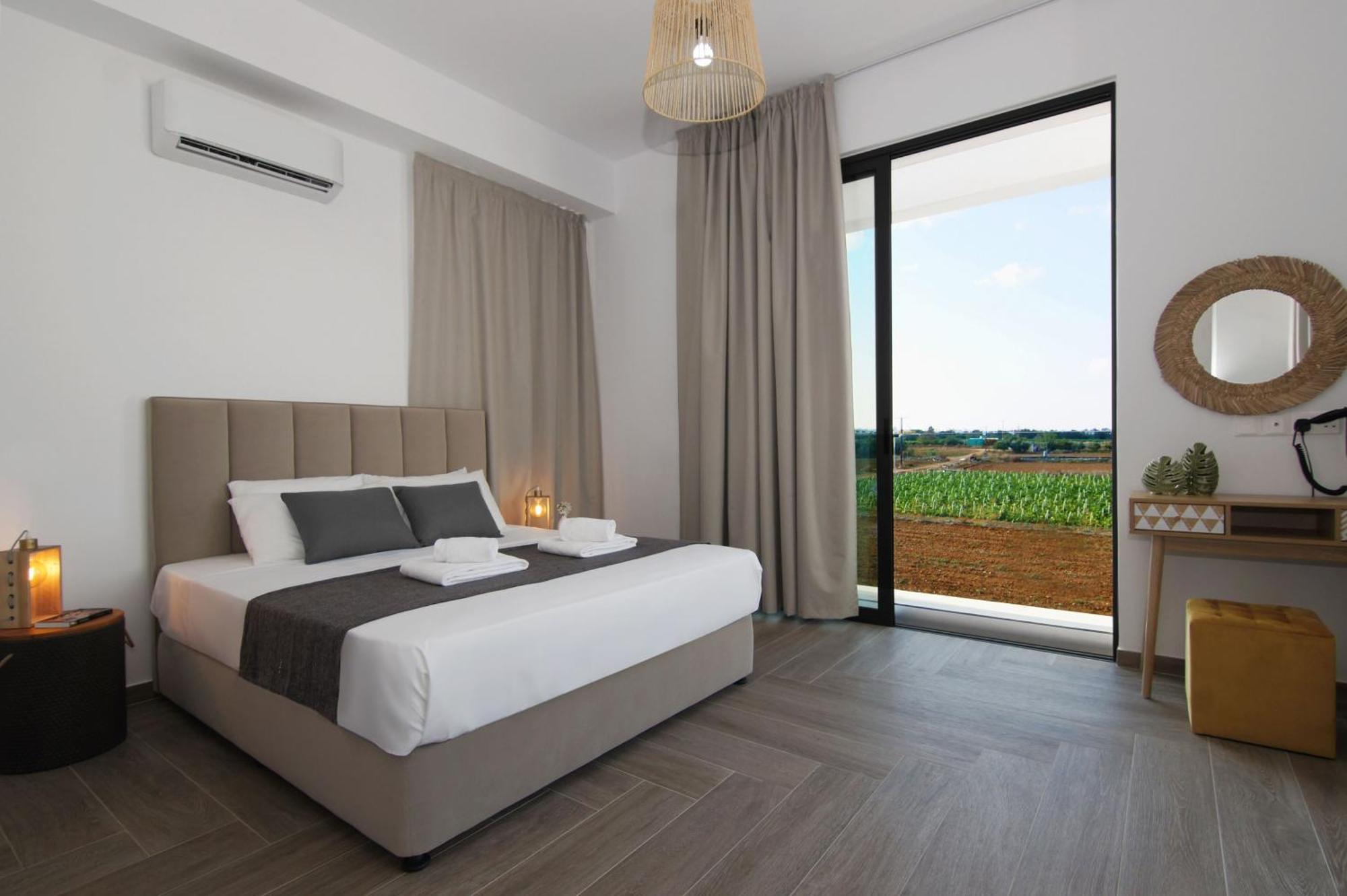 פרוטאראס Villa Queen Isabella מראה חיצוני תמונה